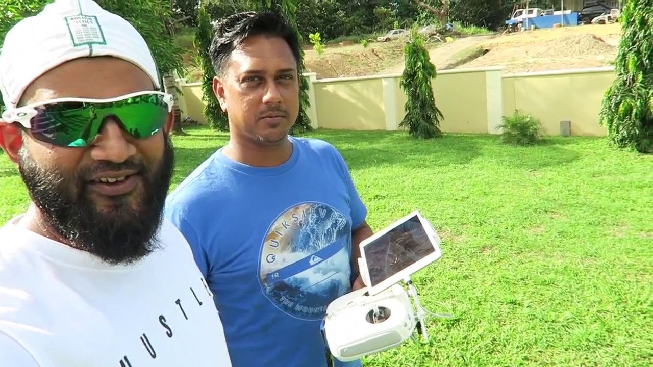 A DAY IN CLAXTON BAY....HE LEARNT TO FLY THE DRONE