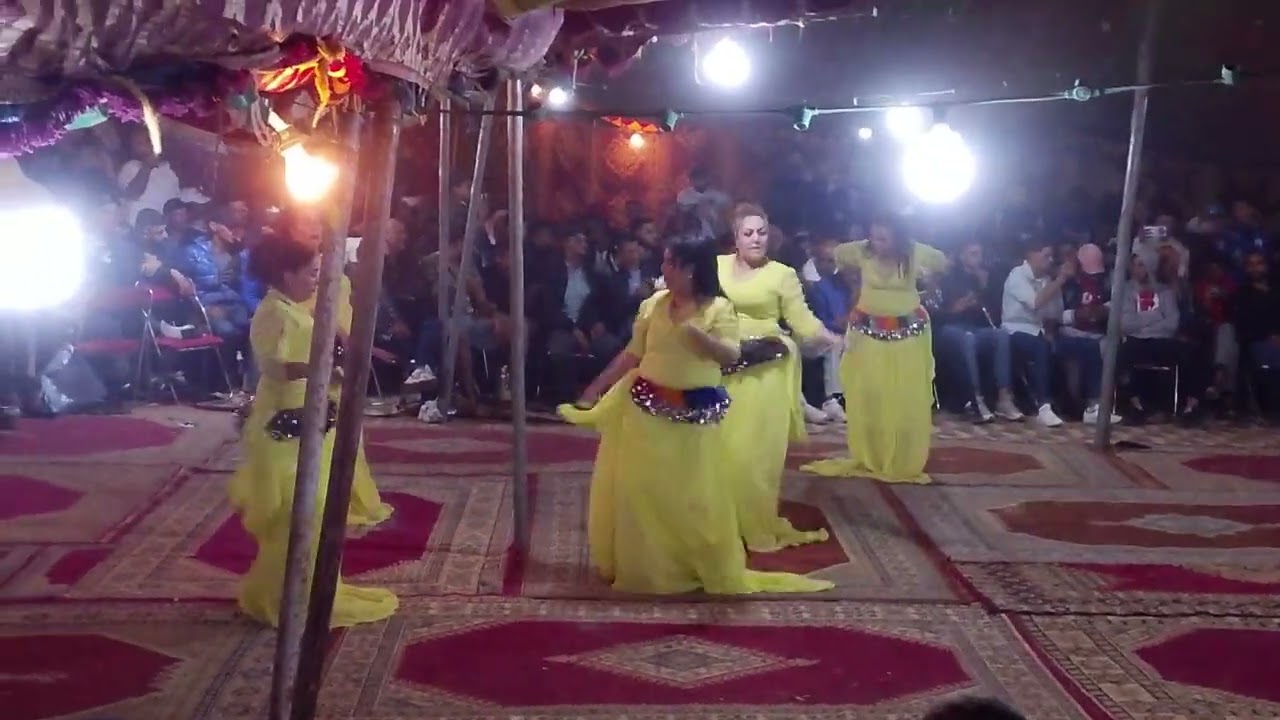 حفل ختان باولاد امحمد مع الفنان الأمازيغي عزيز خير #الجالية_المغربية