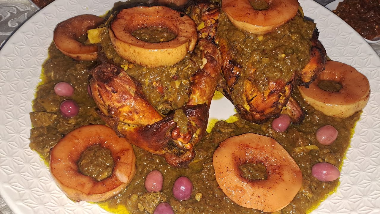 حضرت معكوم دجاج بدغميرة على حاق وطرقها ومختار بالصفرجل لذيذ وشاهي 😋😋