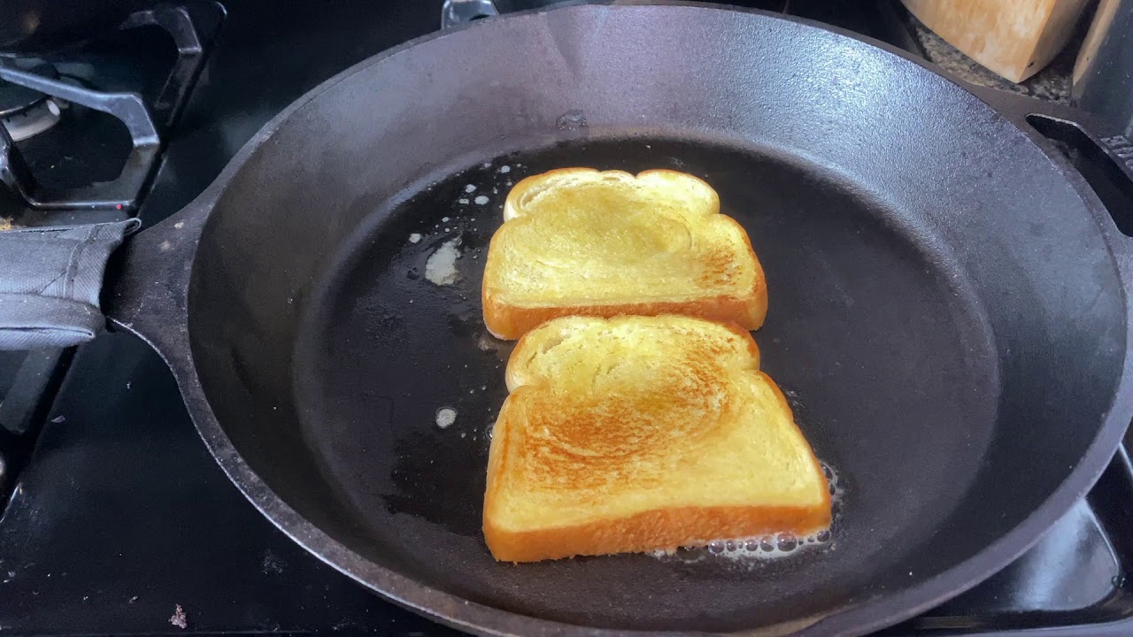 Making a Tayto Sandwich
