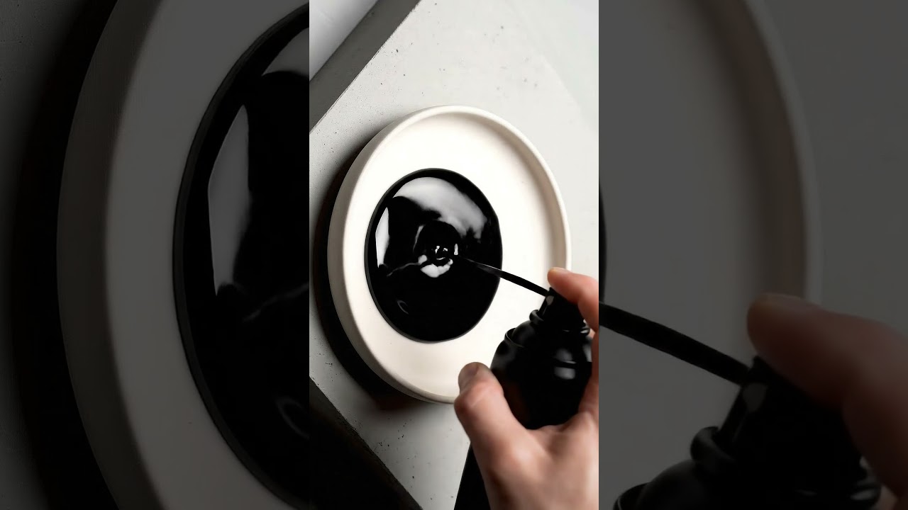 Ink spray paint&mdash;smooth mist, deep color, and perfectly satisfying ASMR 🎨🖋️✨