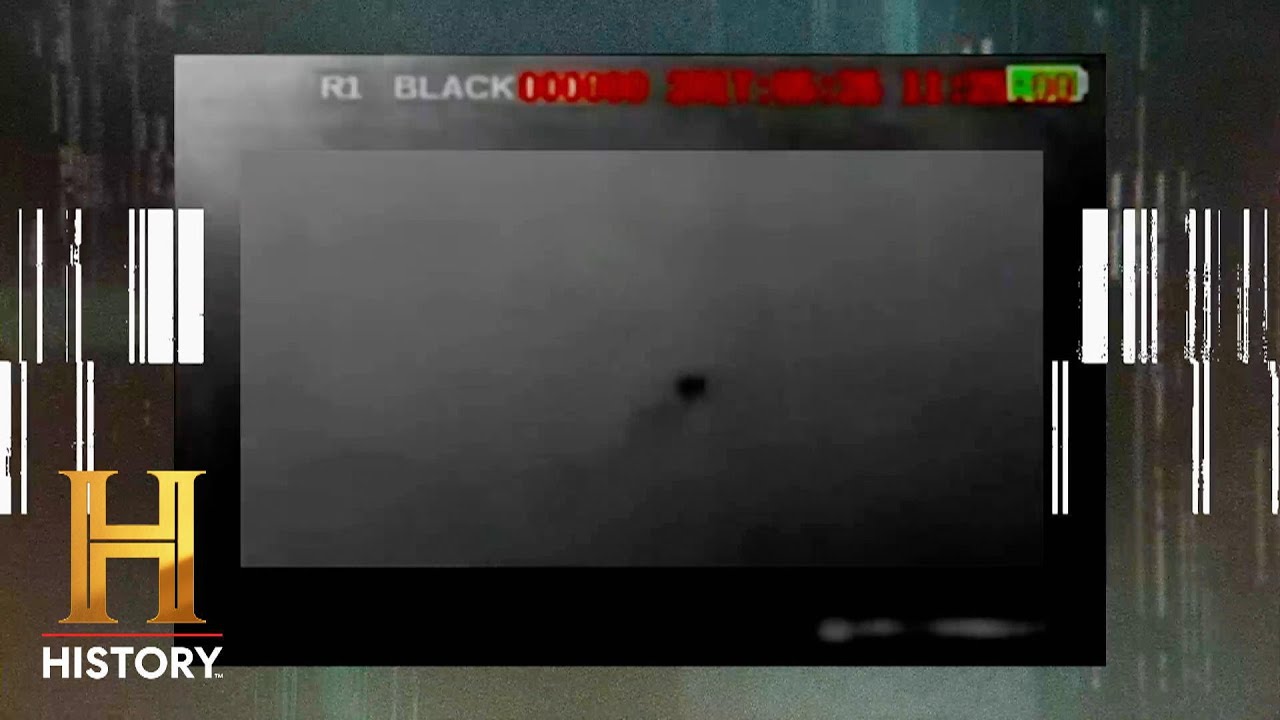 UFO HOVERS OVER OKLAHOMA HOME  