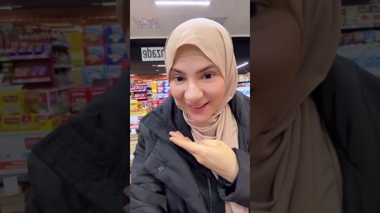 امي اجتنة ونامت عدنا(رحنة اشترينا من الماركت سوة)وسوينة احلى سهرة