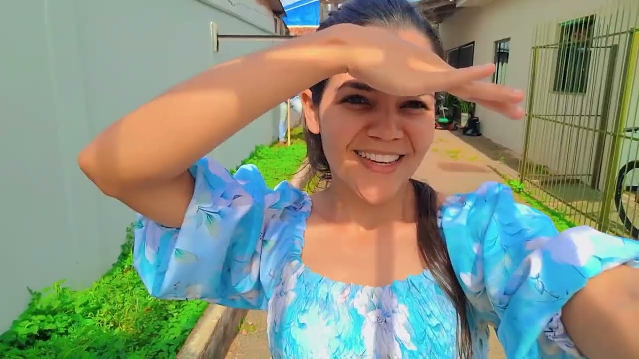 Tour completo pela casa nova +limpando a terra pra plantar
