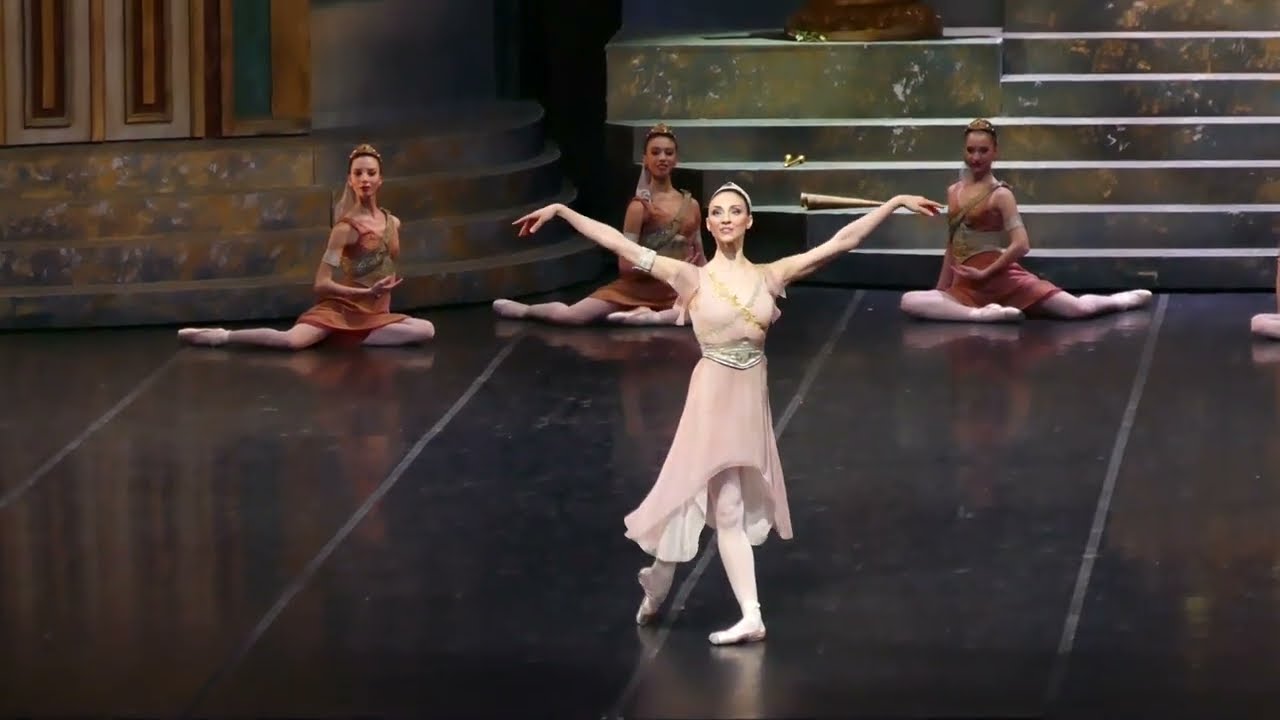 Martina Arduino - Sylvia Variation Teatro La Scala