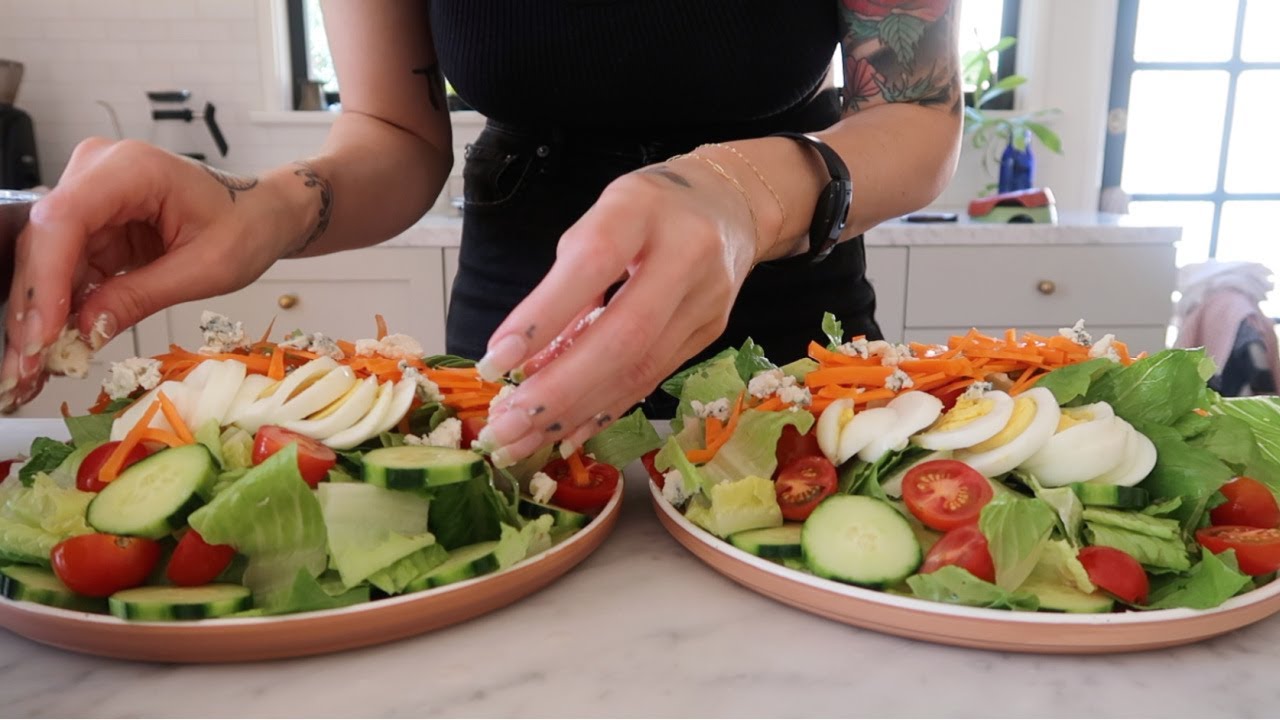 What I eat in a day to stay HEALTHY and FIT (easy + realistic)  💪🏻