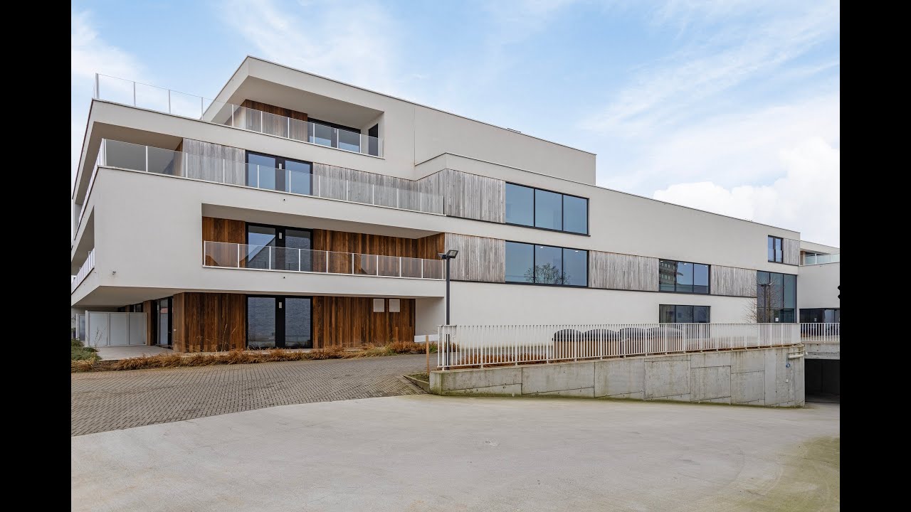 Luxueuze 65-plusser appartementen te koop in centrum Waregem.  #immo #vastgoed #senioren #assistant