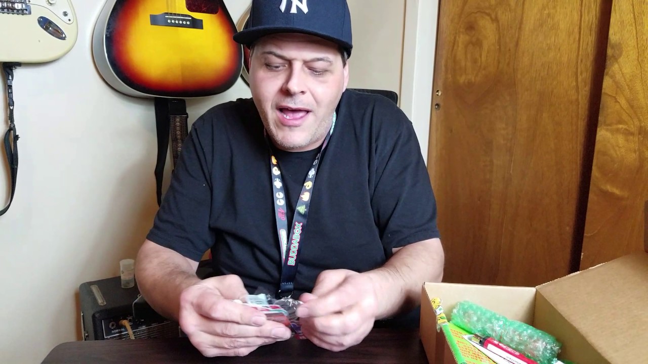420 Budda Box December unboxing. Save 10%Buddabox10