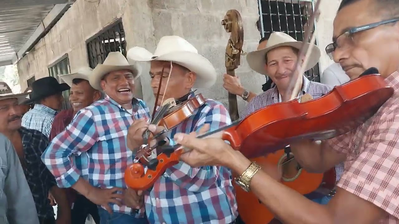 Ganas Quisiera Tener - Conjunto Tentación Honduras