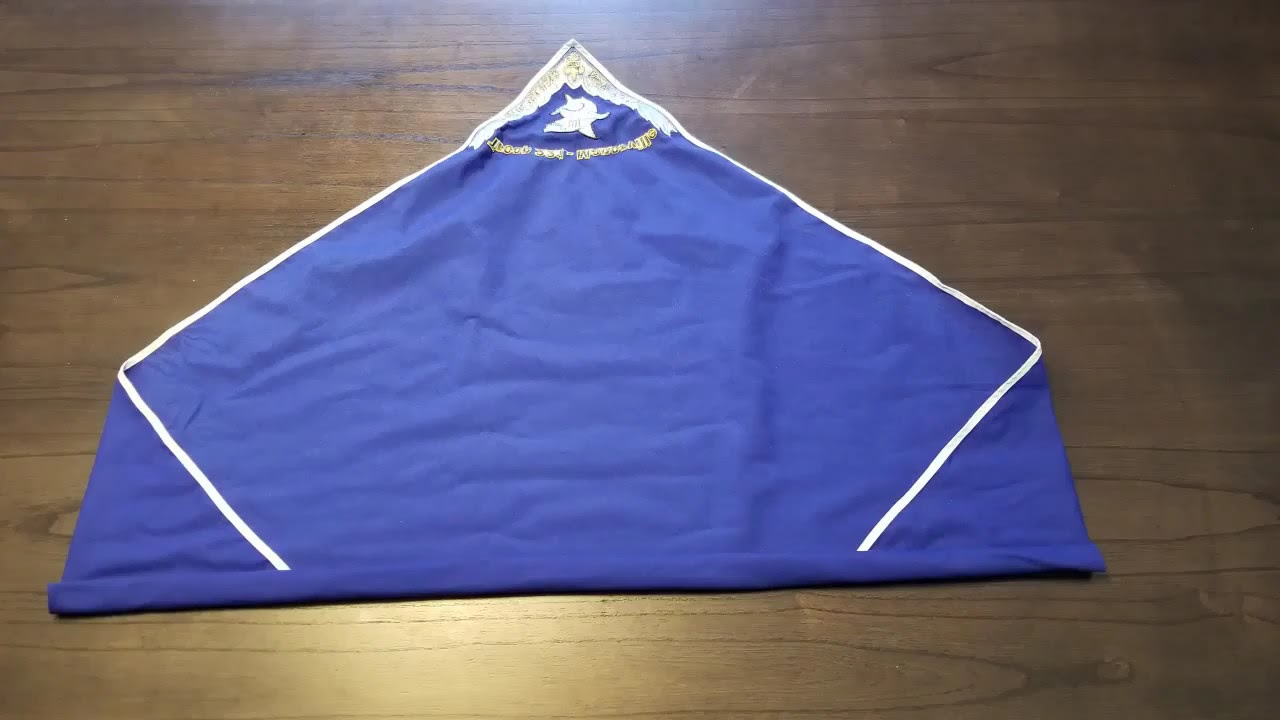 Boy Scout neckerchief folding with neat rolled ends