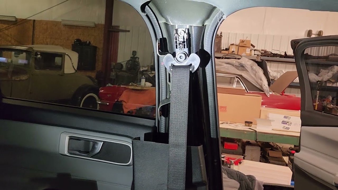 2020-2022 Ford Explorer front seat belt removal (Part 2)