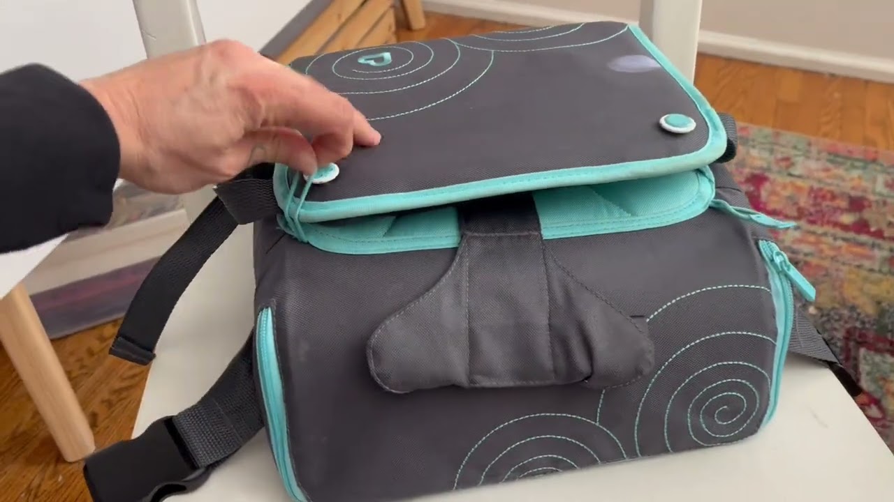 Review of Munchkin&reg; Brica&reg; Go Boost&trade; Toddler Booster Seat for Travel #founditonamazon #toddlertravel