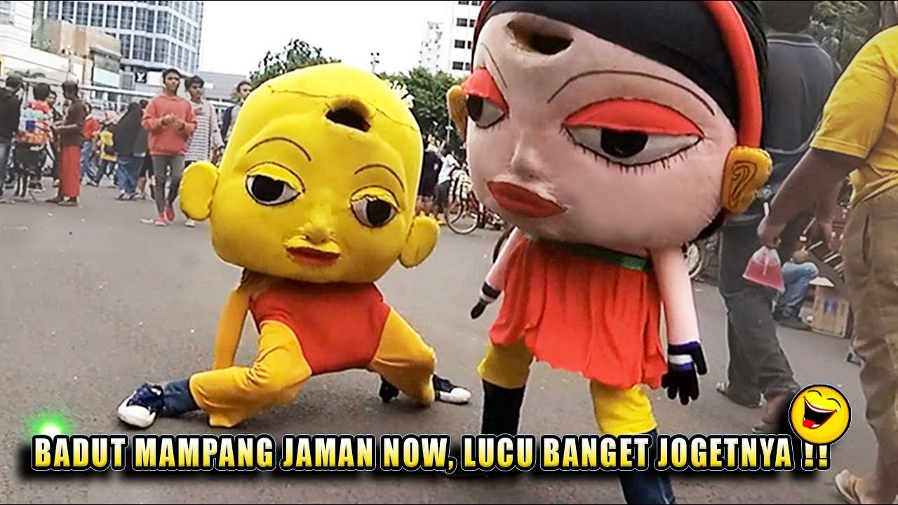 BADUT Mampang Jaman NOW, Jogetnya LUCU Banget ~ BADUT Paling LUCU 2018 👍