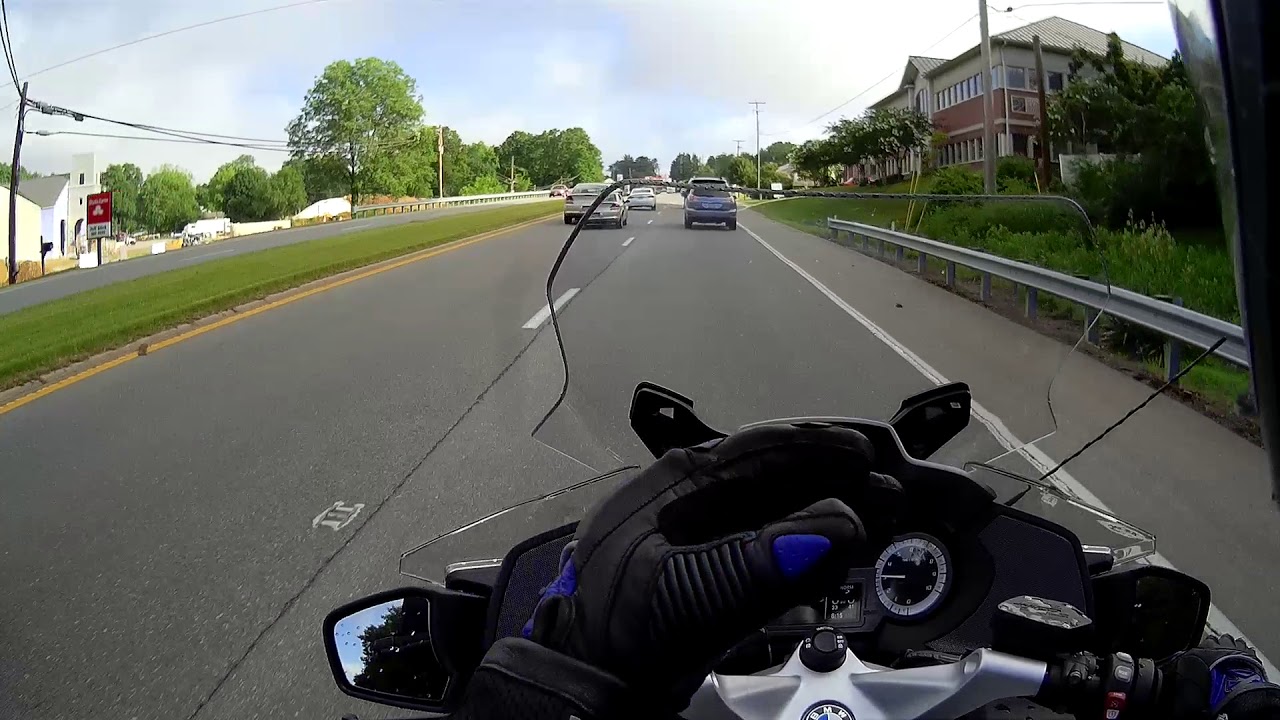 Nate VLOG on BMW R1200RT on the way to work, my #1 pick if I could only have one moto