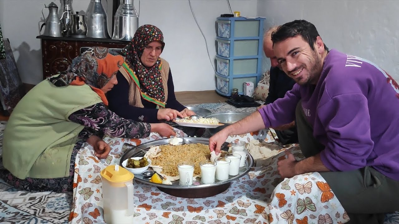 KIŞ AKŞAMINDA BİR KÖY SOFRASI:YUFKA ÜZERİ PİLAV