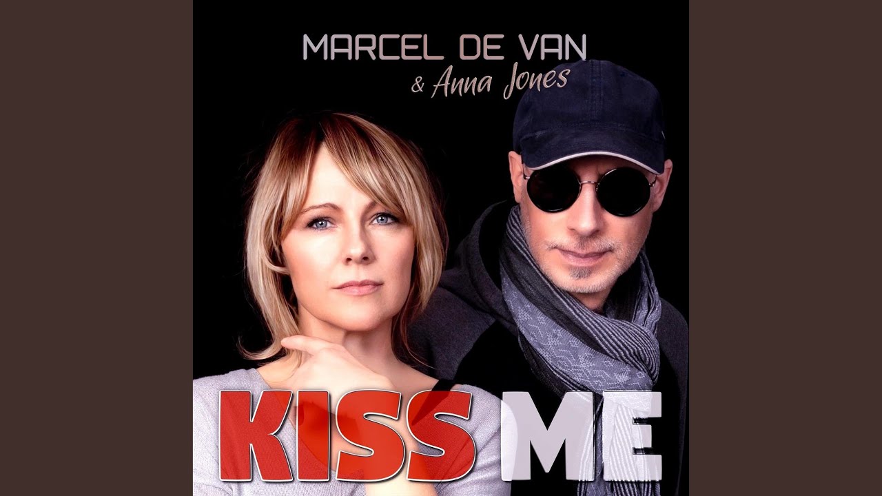 Kiss Me (Vocoder Dream Dance Version)