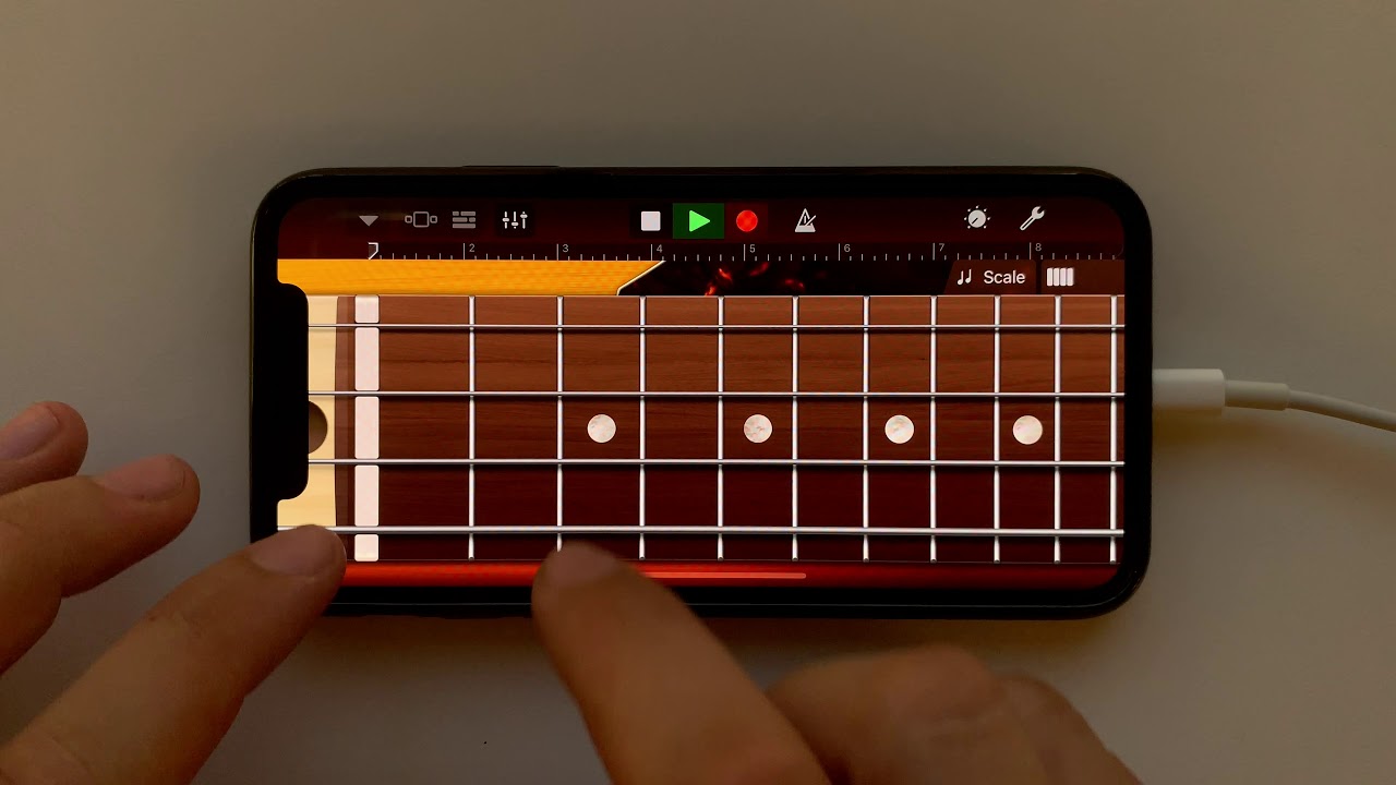 Queen - Another One Bites The Dust on iPhone (GarageBand)