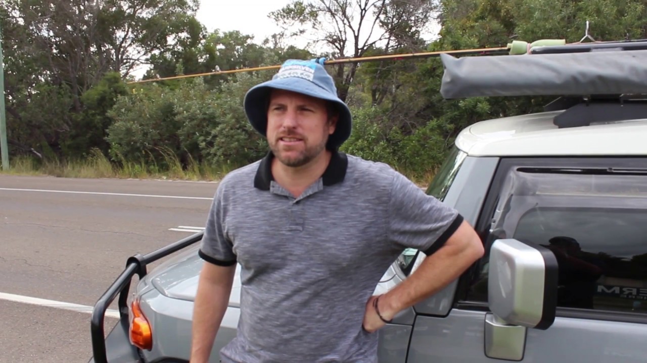 How to drive onto the beach and the barge to get to Fraser Island