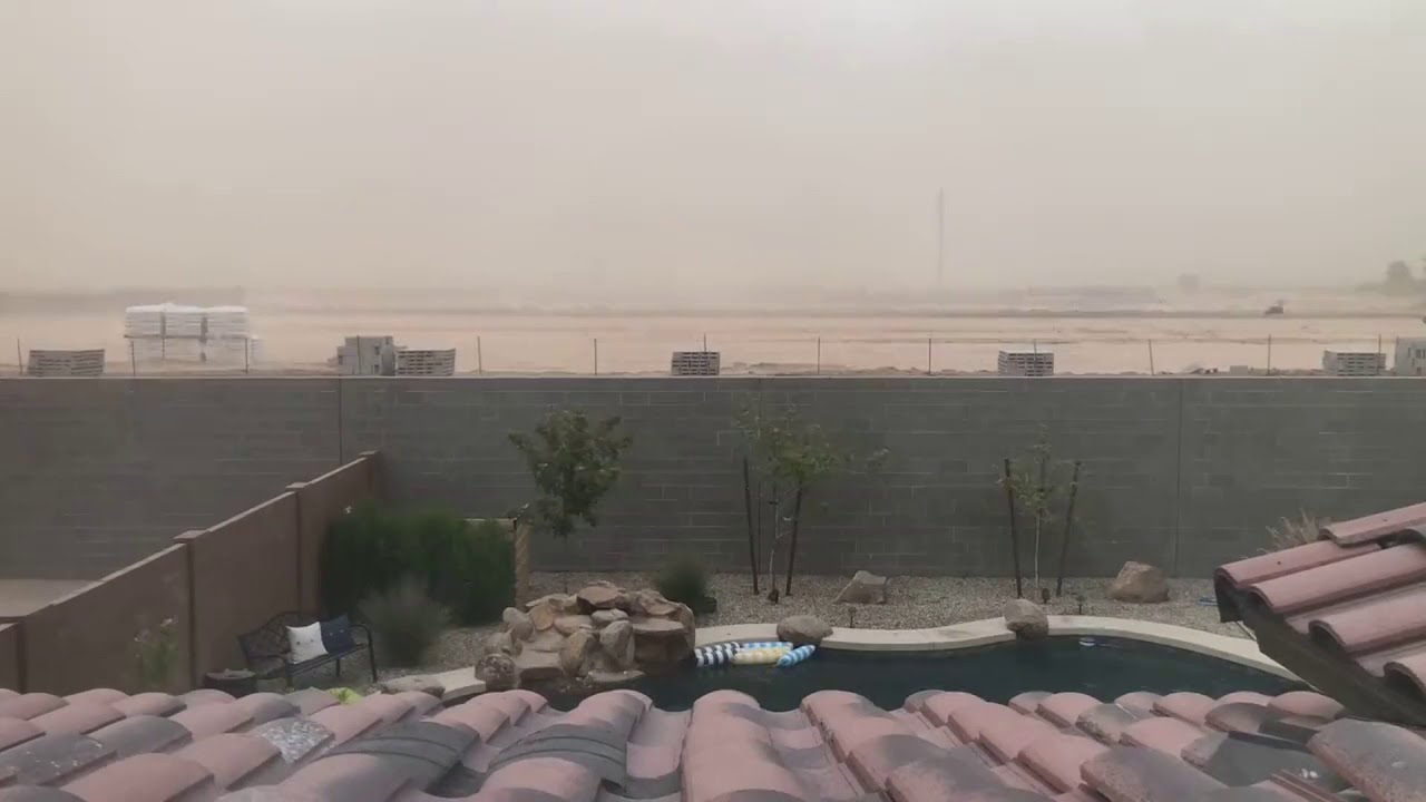 Time-lapse captures haboob hitting Arizona town