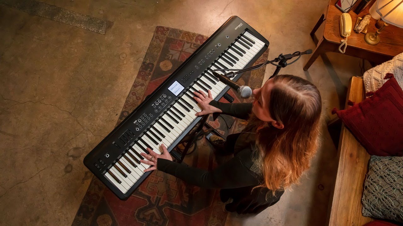 Roland: Lanzamiento FP-E50 Piano digital @ Hermes Music Club