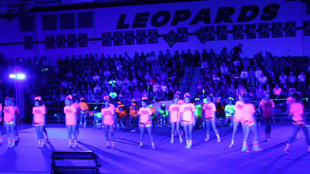 Lovejoy Cheer Blacklight Pep Rally 2016