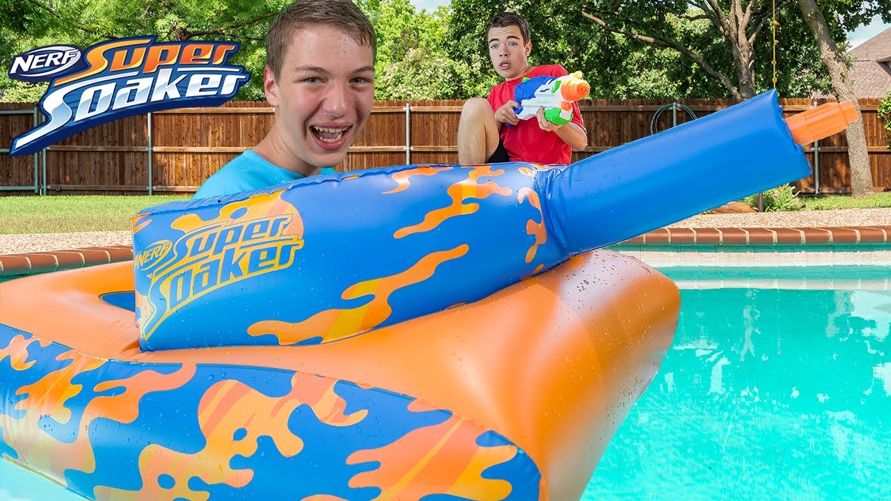 If Nerf Super Soaker Battles Were Like Video Games!