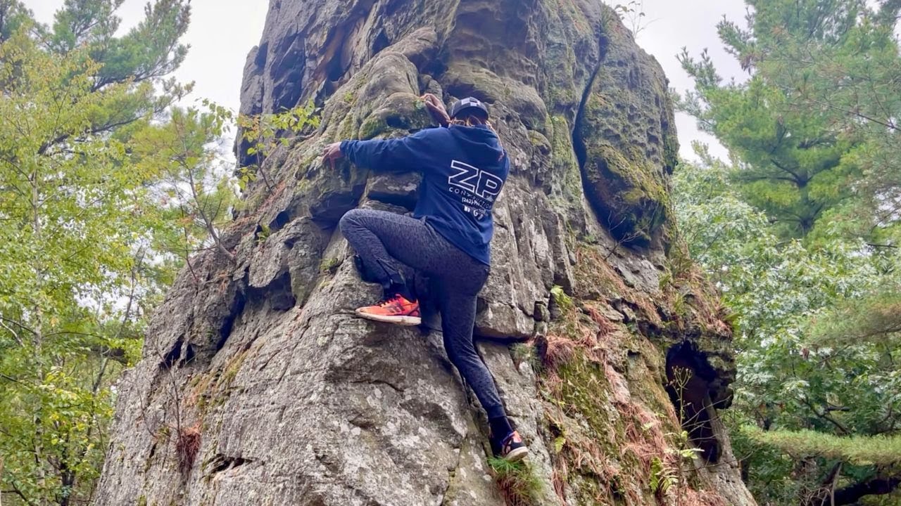 First Time Rock Climbing WITHOUT ROPES! - FREE SOLOING