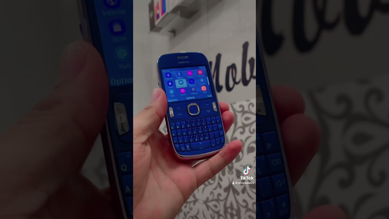 Nokia 302. PTA Apporved  with boc