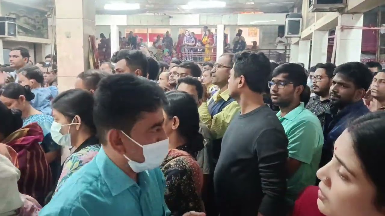 সকল সনাতনী ভাইদের কে বলছি কেউ এড়িয়ে যাবেন না 