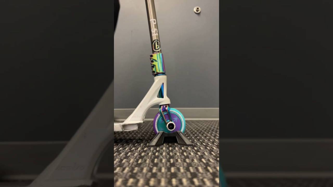 Scooter Stand Tricks