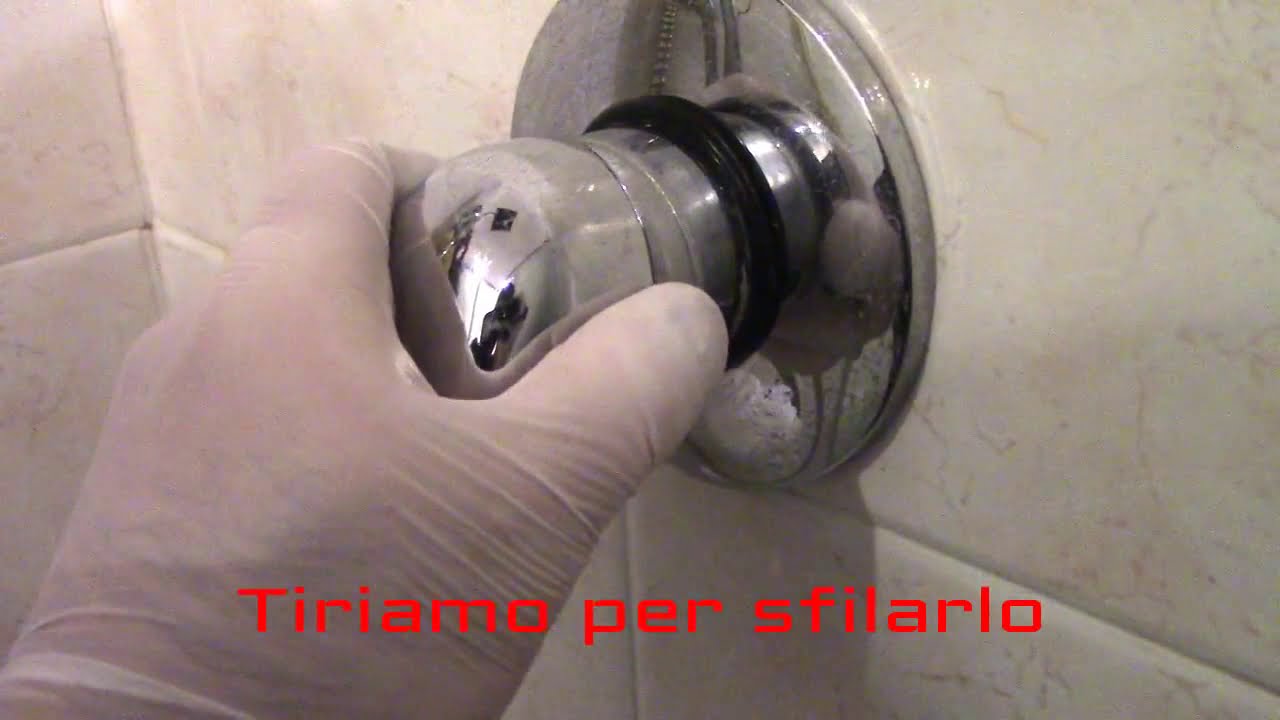Come Smontare il Rubinetto Miscelatore Monocomando per Pulire la Cartuccia e i fori di ingresso.