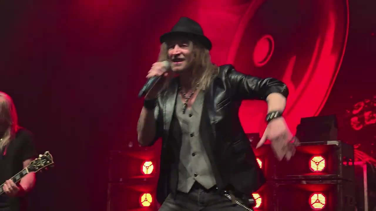 Gotthard - AI & I (Live In Munich 2025)