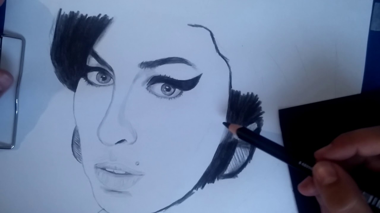 How to Draw Amy Winehouse in 5 Minutes