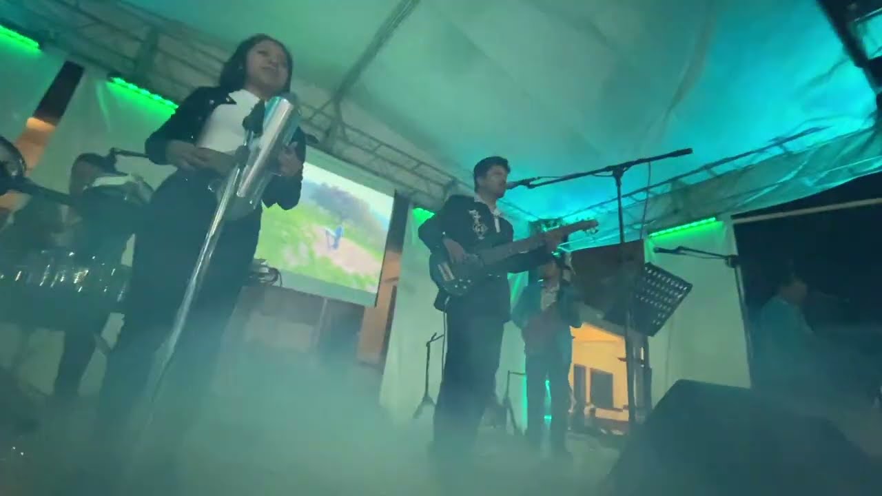 A mover el bote - (Cover en vivo) - Grupo Santos