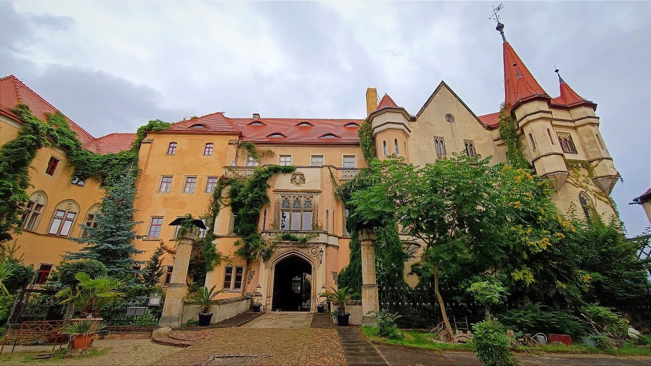 Das MÄRCHENHAFTE und ROMANTISCHE SCHLOSS - PÜCHAU - Reise durch Deutschland - Reise durch Sachsen