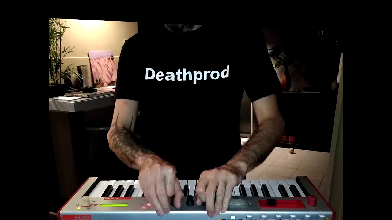 Alesis Micron - Dark Ambient Live Stream / 8 minutes improvisation / Behringer B Control Fader