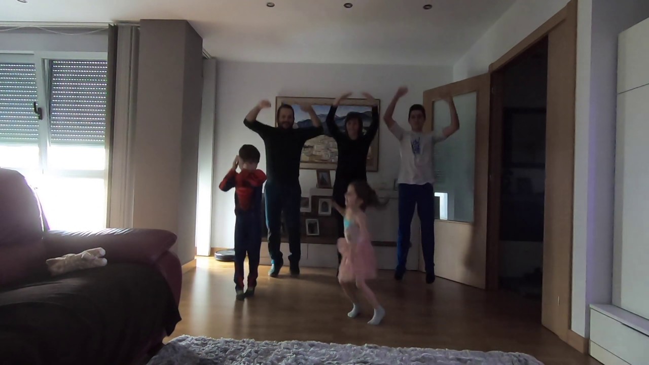 #YoMeQuedoEnCasa Canci&oacute;n + Coreograf&iacute;a