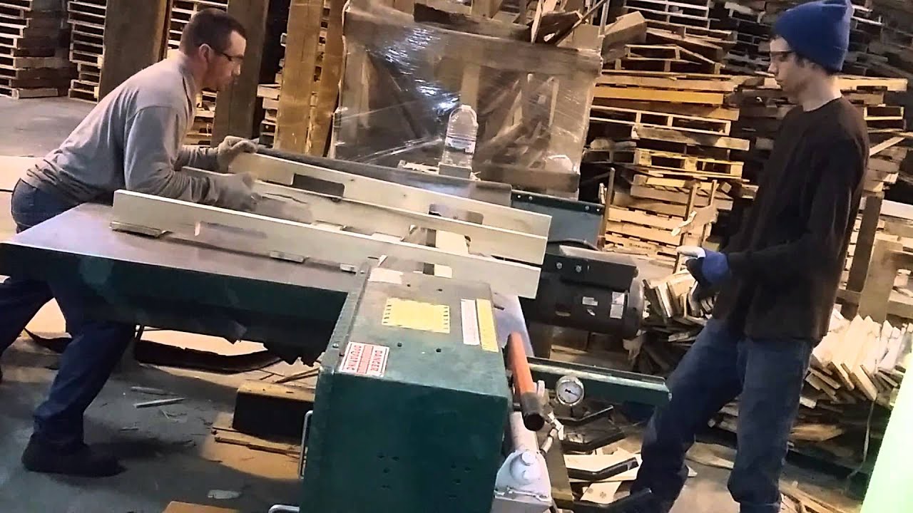 Pallet Teardown machine efficient