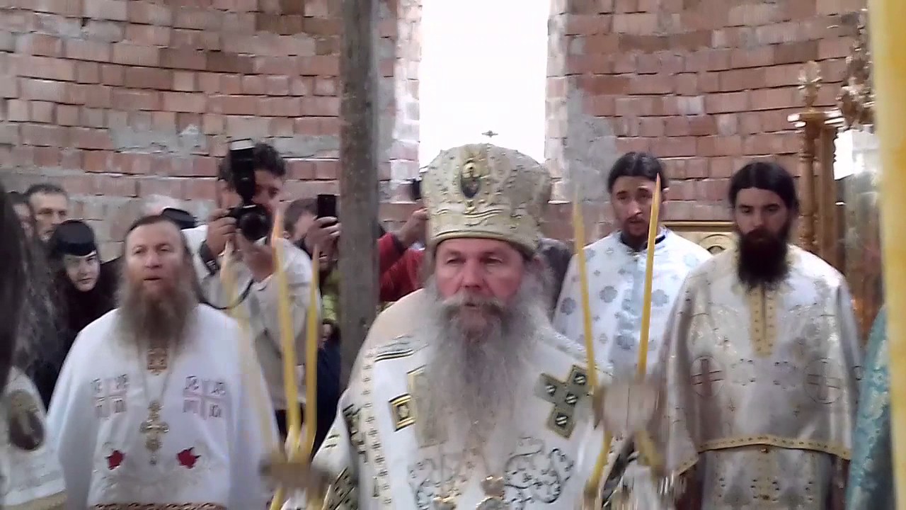 Punerea pietrei fundamentale . Manastirea Sf Gheorghe Casini, Bacau. stil vechi 2017