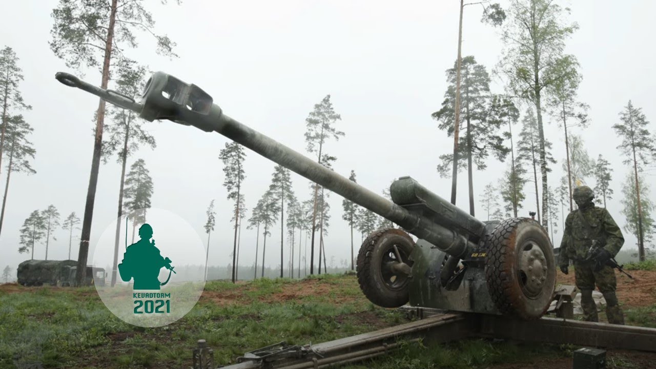 2. jalaväebrigaadi kaudtulerelvad tegemas tuleülesandeid