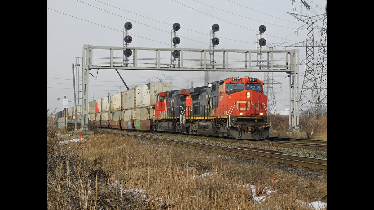 rail fanning the CN halton sub  TONS OF EMD ACTION watch till the end for the best catch