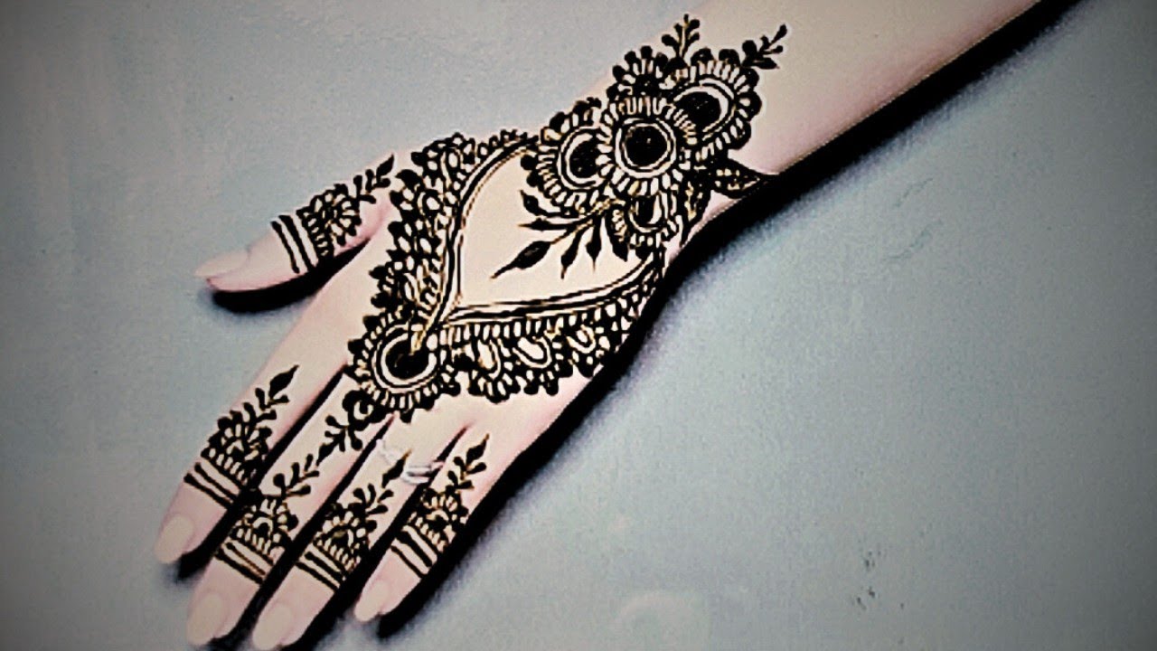 Beautiful Mehendi Design🌸 | Easy Back Hand Mehndi🌿