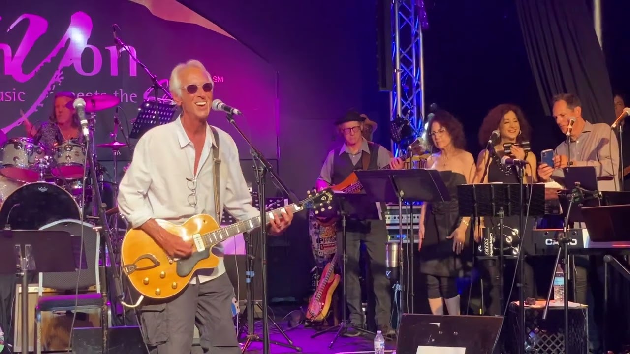 Elliot Lurie - Looking Glass - Brandy (You're a Fine Girl) at The Canyon Club