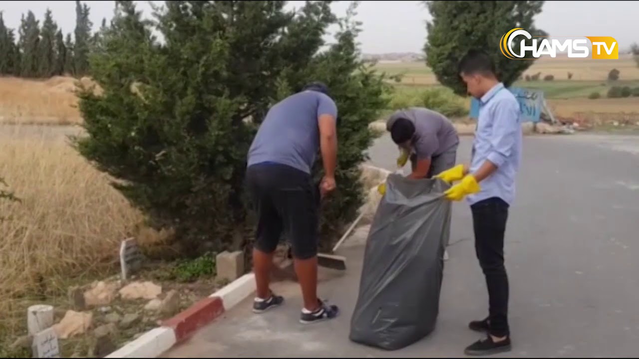 جمعية ناس الخير سطيف تقوم بحملة تنظيف المقابر