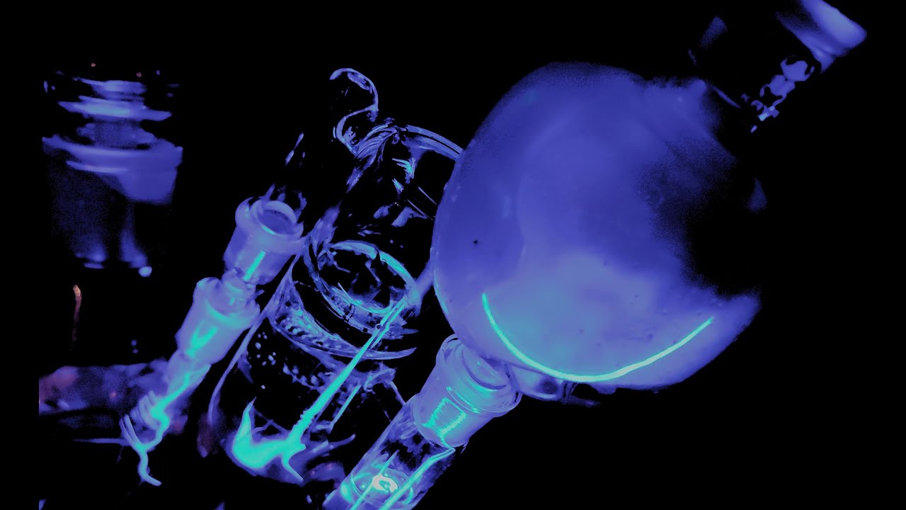 Big Bong+precooler compilation-Bubbles,smoke,closeup 4k. 110cm (selfmade moutpiece)