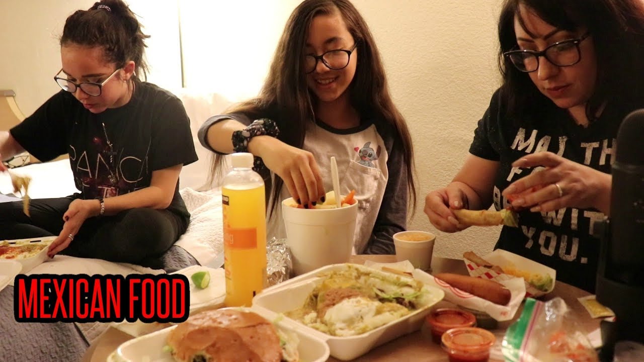 MEXICAN FOOD, WET BURRITO, TAQUITOS IN HOTEL | EATING SHOW