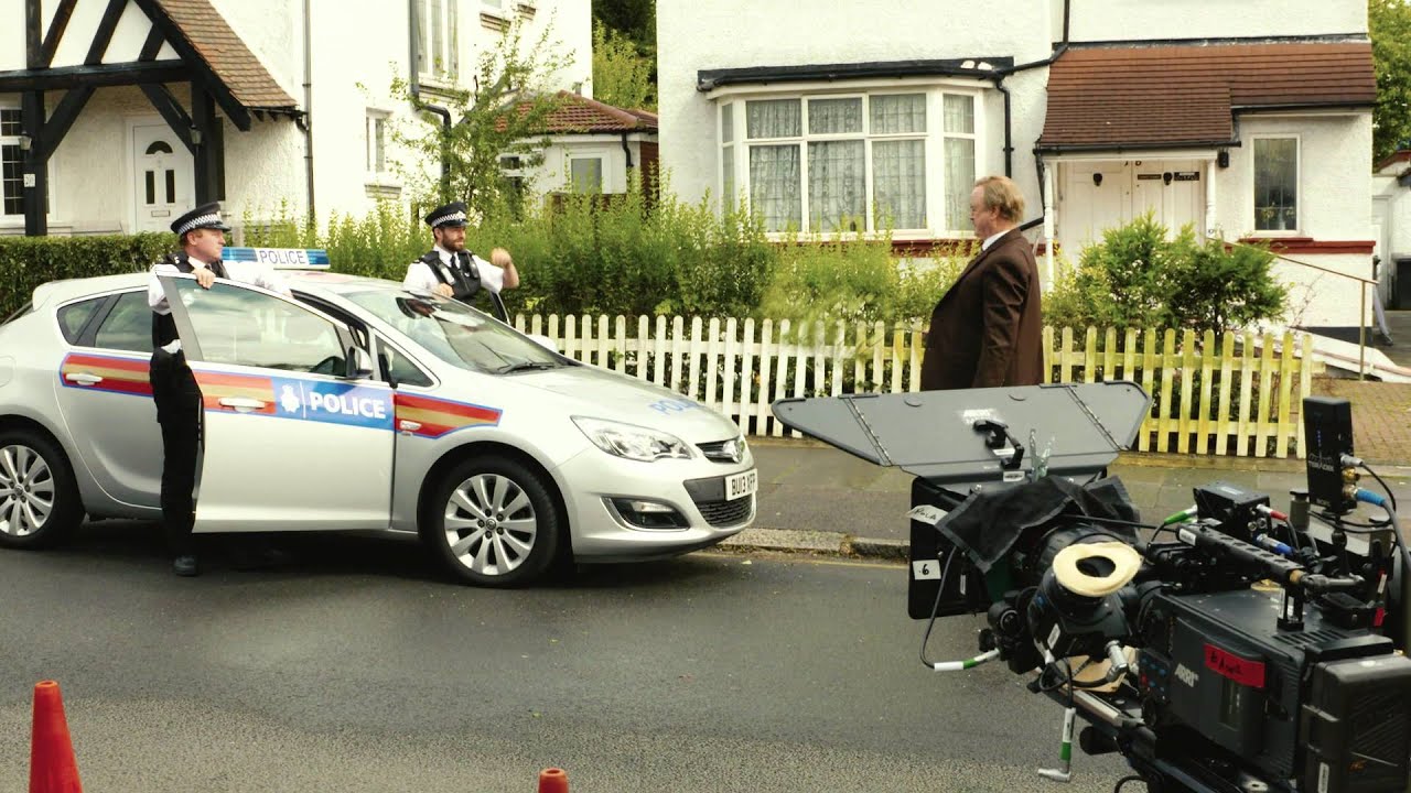 John Cleese Interview - Specsavers Fawlty Car #shouldve