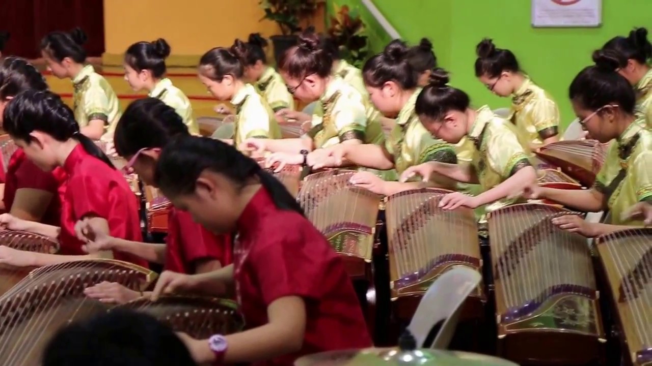 Katong School (APSN) & Bedok View Secondary School (BVSS).  Guzheng Ensemble - BVSS Speech Day 2015.