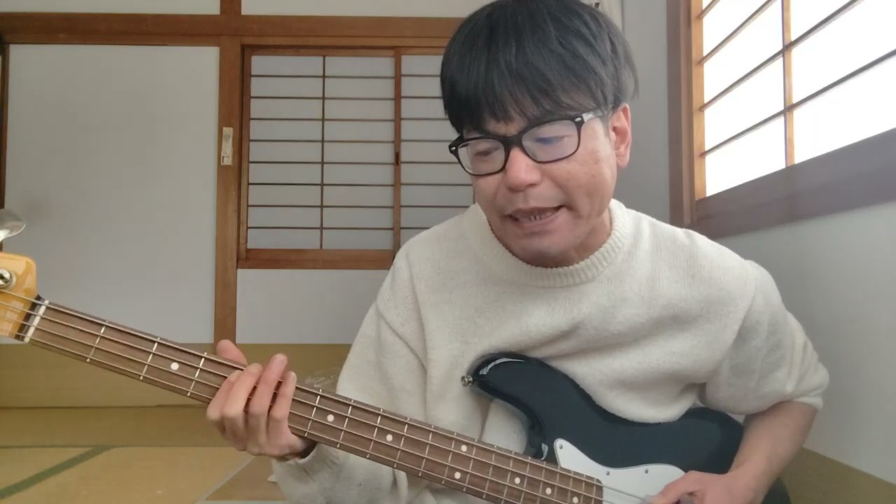 Young oh oh !/GLAY　ベース弾き語り