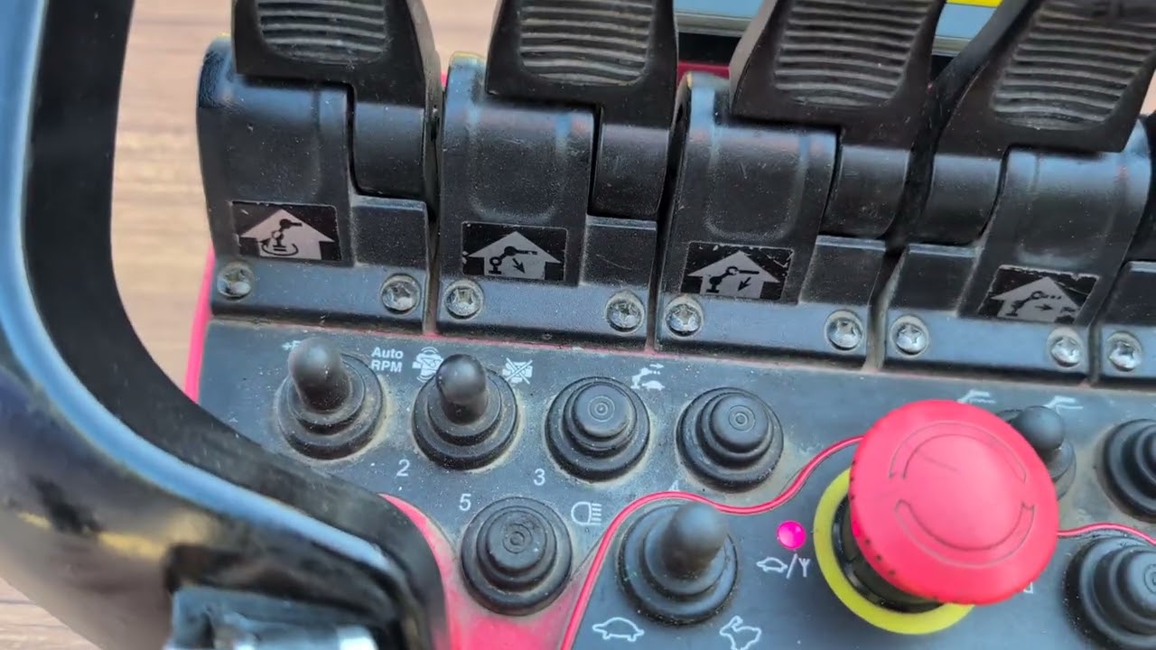 Palfinger Remote Control Tutorial in Hungarian